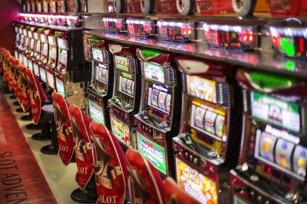 Free Bet Blackjack live dealer table on rog777 online with multiple camera views